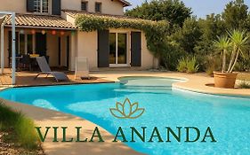 Villa Lumineuse avec Piscine Chambres OU Villa